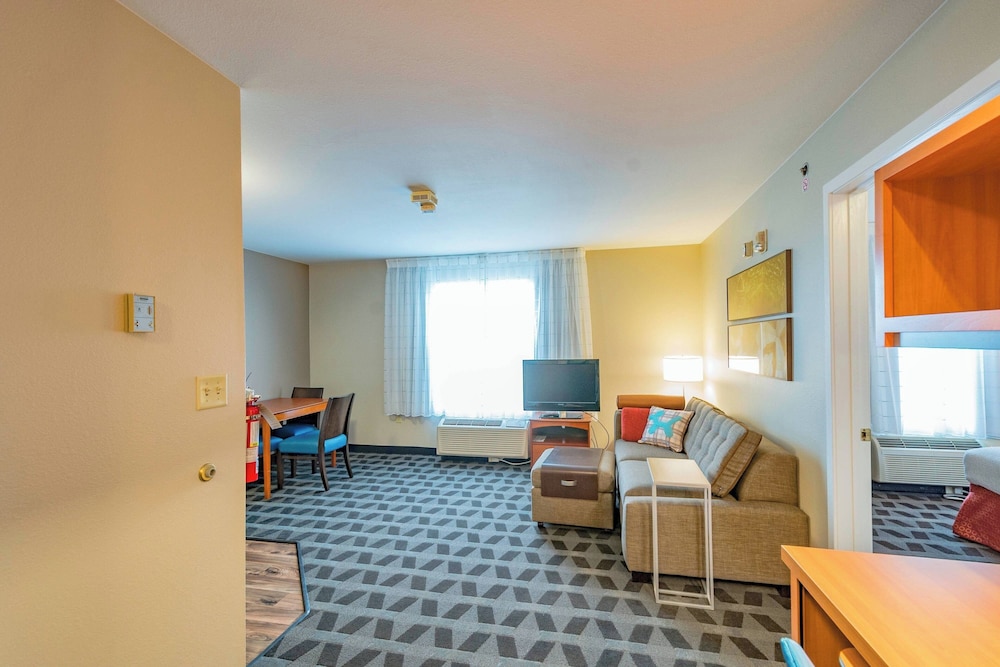 Towneplace Suites By Marriott Streetsboro - photo 11