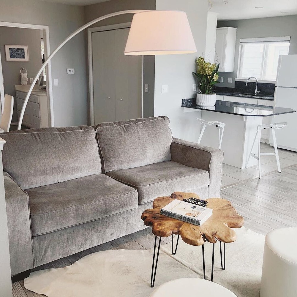 Pier View Suites - photo 16