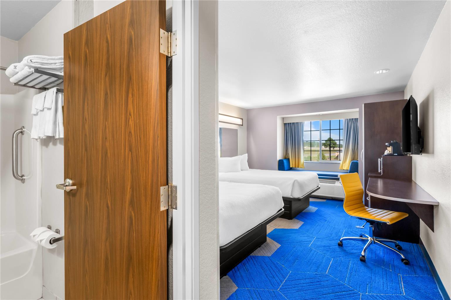 Microtel Inn & Suites by Wyndham Conway - photo 24