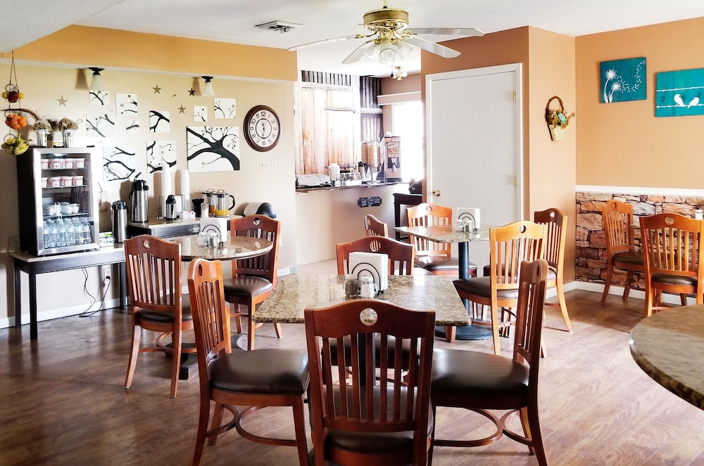 Kansas Country Inn - photo 39