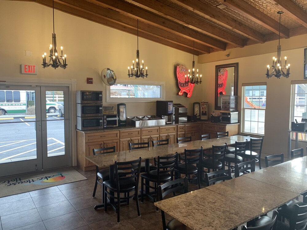 Lake House Hotel - photo 18