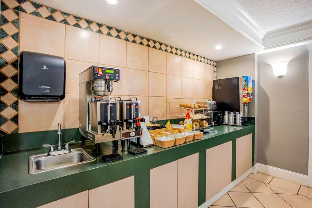 Baymont by Wyndham Abilene - photo 21