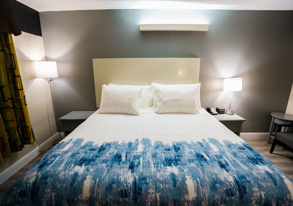 Lx Hotel Powered by ACW Circle - photo 45