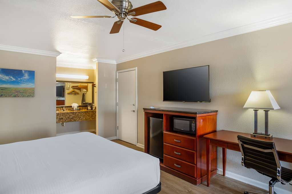 Best Western Heritage Inn - photo 12
