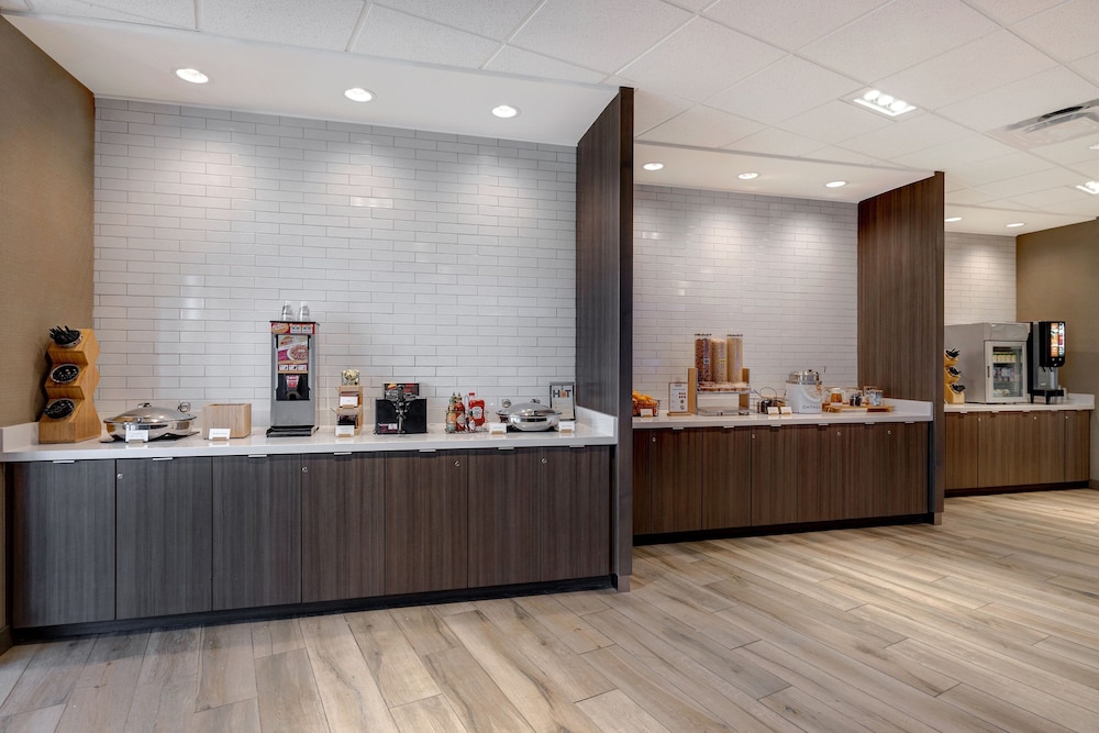 Fairfield Inn & Suites by Marriott Colorado Springs East Ballpark - photo 33
