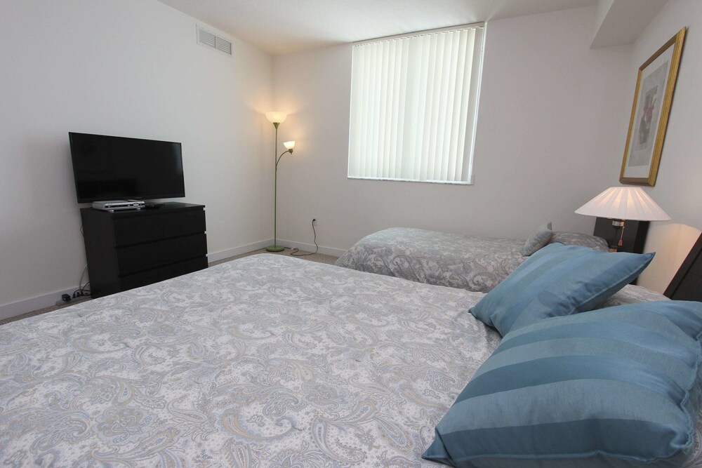 Brickell by Vacation District - photo 12