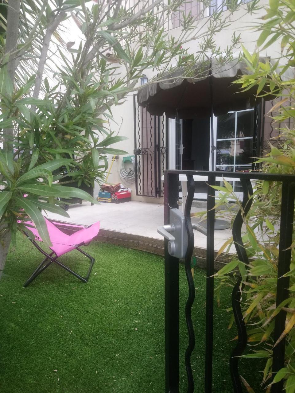 Marina a Aigues Mortes Gard — hotel in Aigues-Mortes