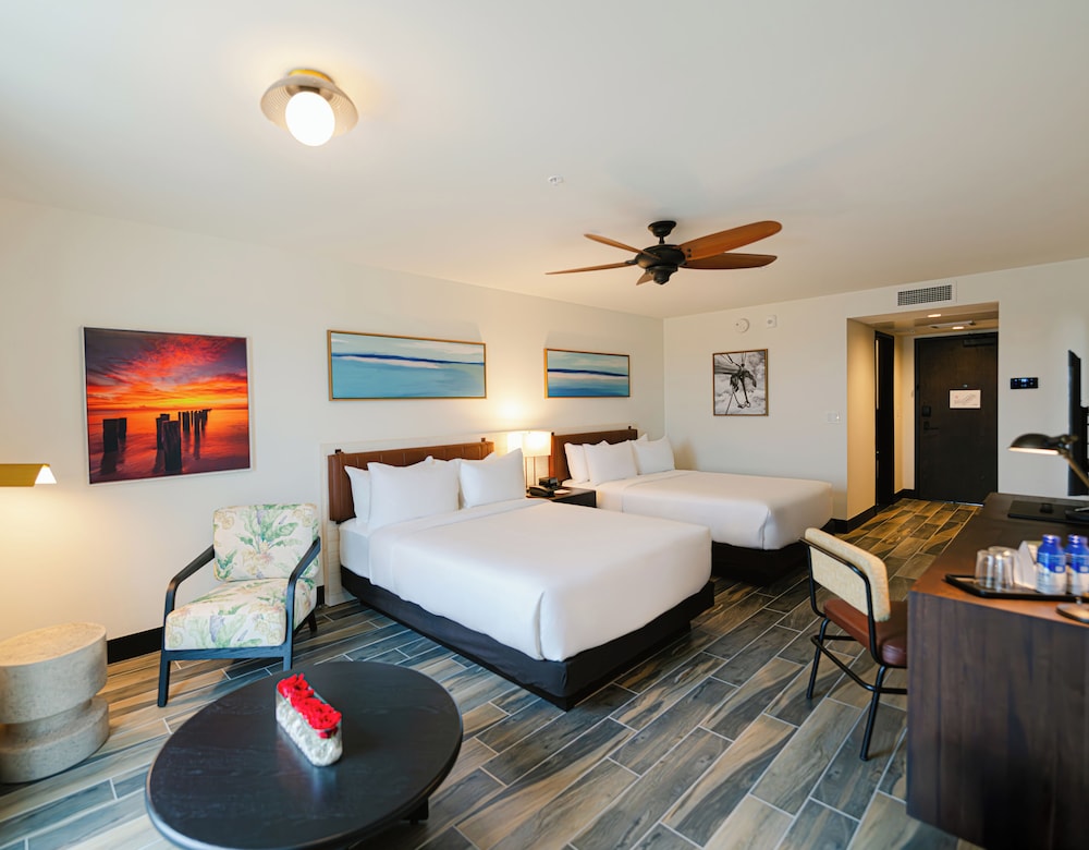 The Perry Hotel Naples - photo 12