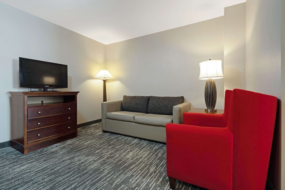 Country Inn & Suites by Radisson Texarkana TX - photo 9