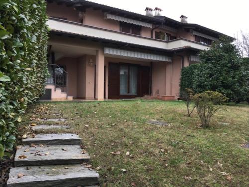 Lakeside Lago Maggiore - last minute hotel in Monvalle