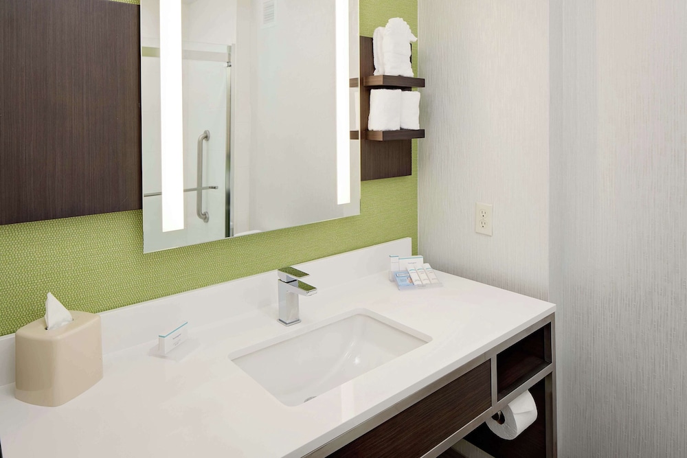 Hilton Garden Inn DFW Airport South - photo 17