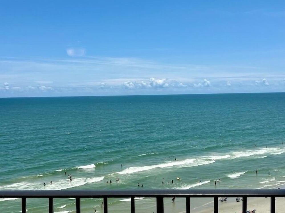 Royal Garden Resort 904 2 Bedroom Condo by RedAwning - photo 22