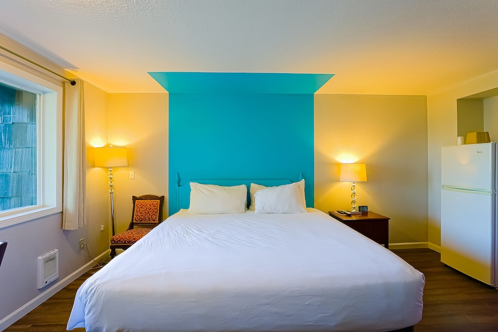 Coast River Inn by OYO Seaside - photo 37