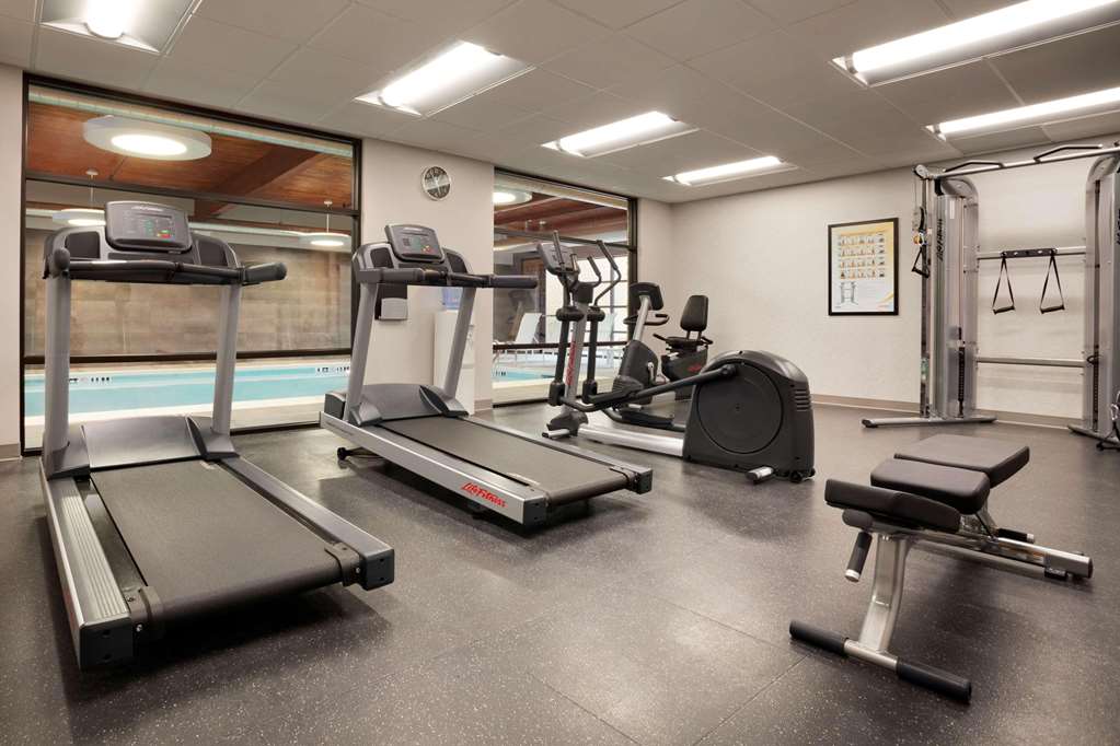 Country Inn & Suites by Radisson Asheville River Arts District - photo 9