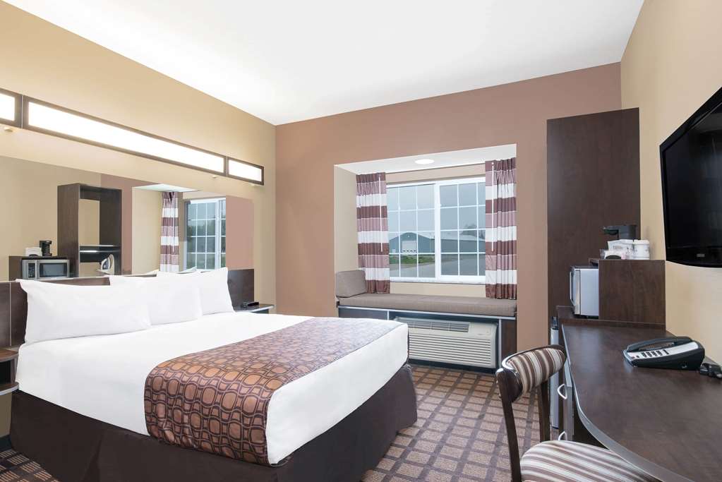 Microtel Inn & Suites by Wyndham Sidney - photo 9