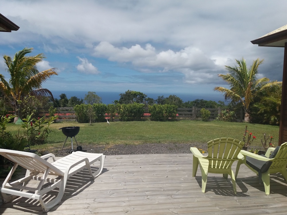 Chalet vue mer — 4-Star Luxury Hotel in Saint-Claude, Guadeloupe