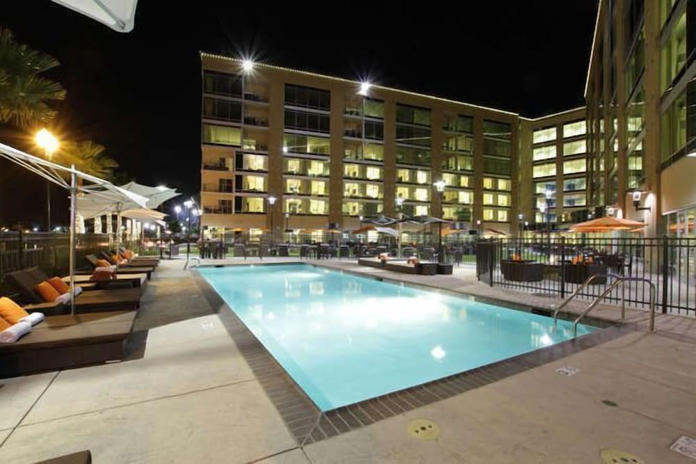 University Plaza Waterfront Hotel - photo 15