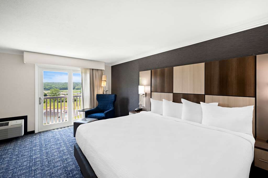 Best Western Freeport Inn - photo 22