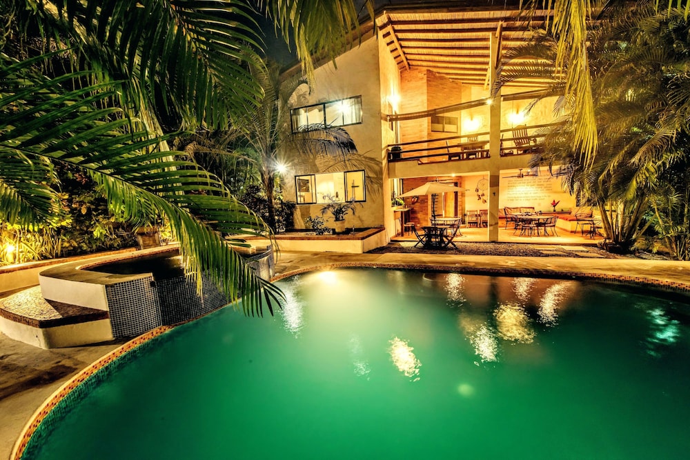 Atrapasuenos Dreamcatcher Hotel in Nicoya, Costa Rica