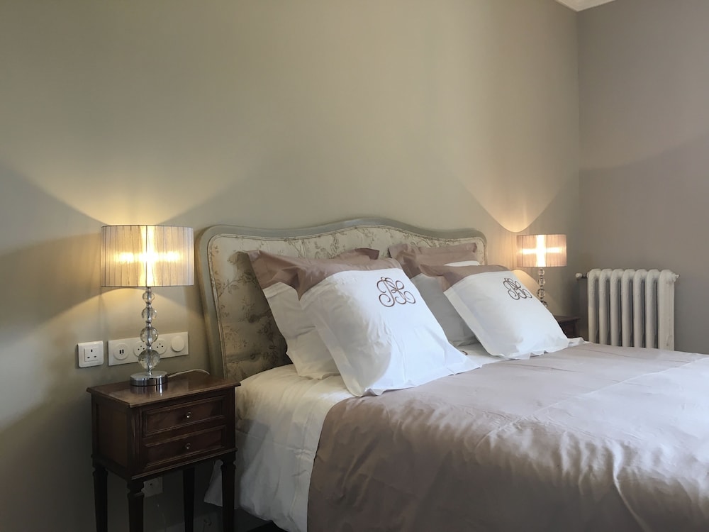 Chateau Vary — hotel in Jarze