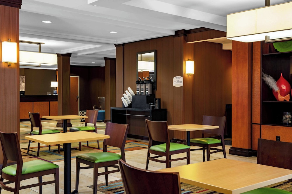 Fairfield by Marriott Inn and Suites Augusta Fort Eisenhower Area - photo 33