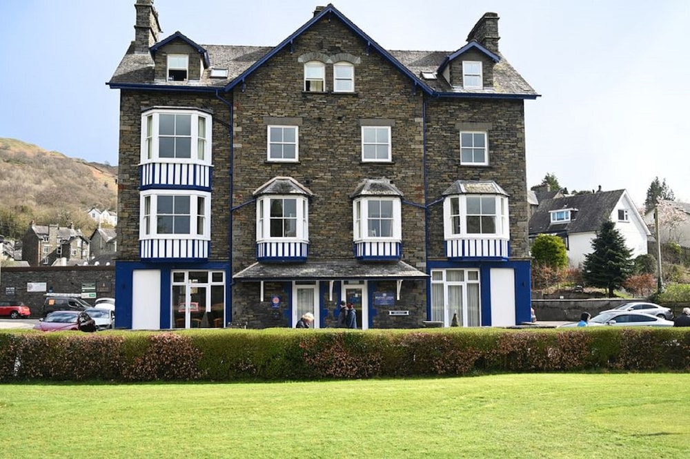 Brathay Lodge — 4-Star Luxury Hotel in Ambleside, United Kingdom