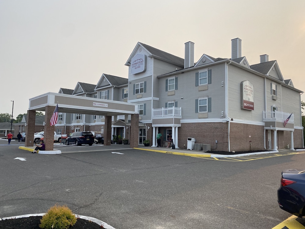 Best Western Plus Atlantic City West Extended Stay & Suites — hotel in Pleasantville