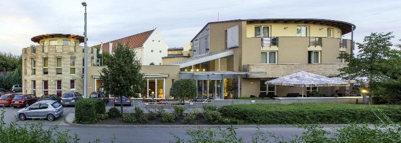 CE Plaza Hotel — Siofok — photo 5