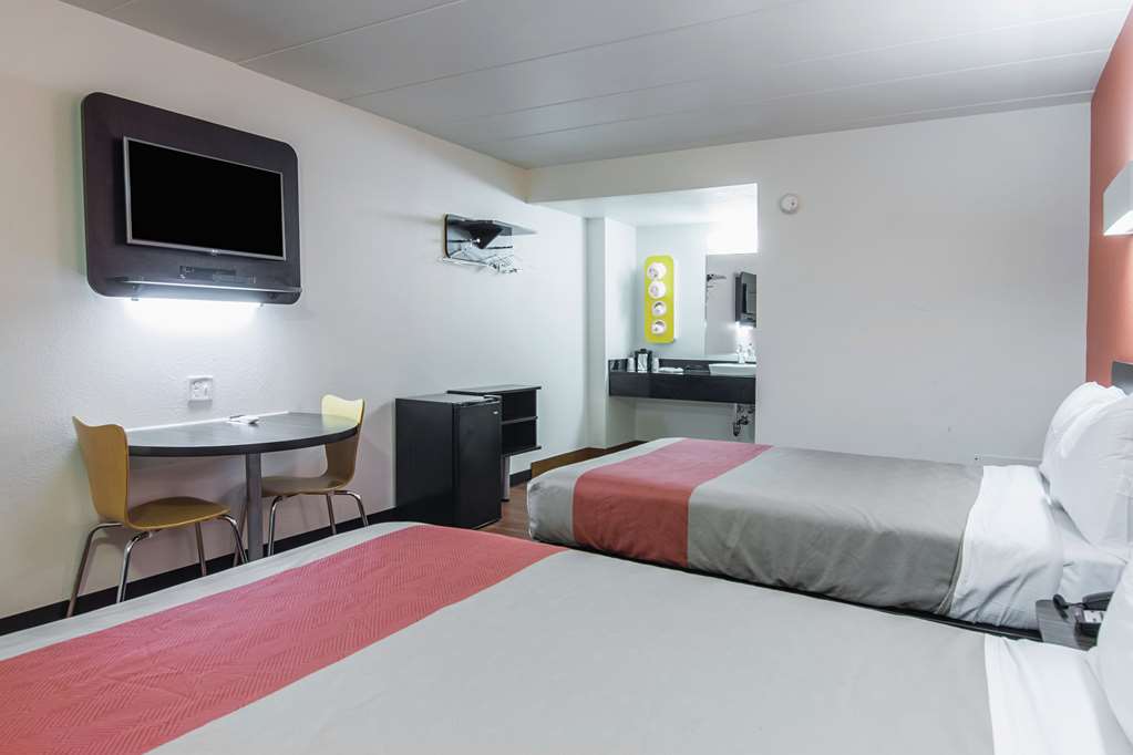 Motel 6 Glassboro NJ Rowan University - photo 12