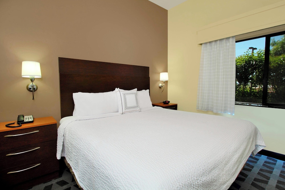 TownePlace Suites by Marriott St. George - photo 8