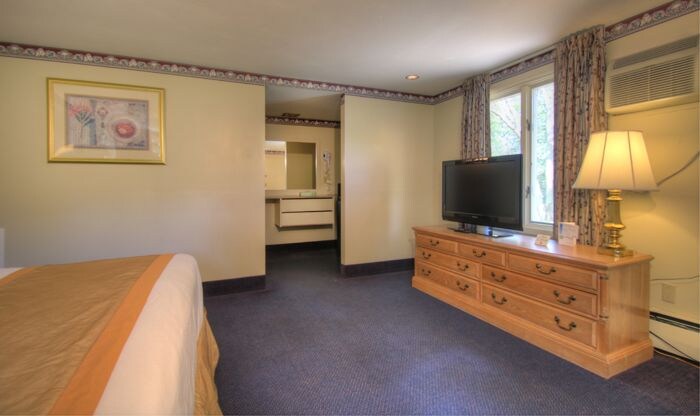 The Governor Prence Inn - photo 12