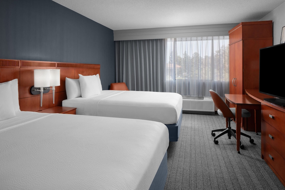 Courtyard by Marriott San Diego Rancho Bernardo - photo 12