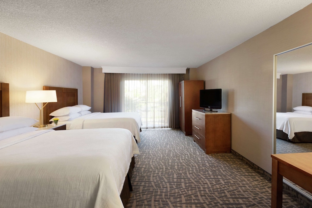 Embassy Suites by Hilton Santa Ana Orange County Airport - photo 21