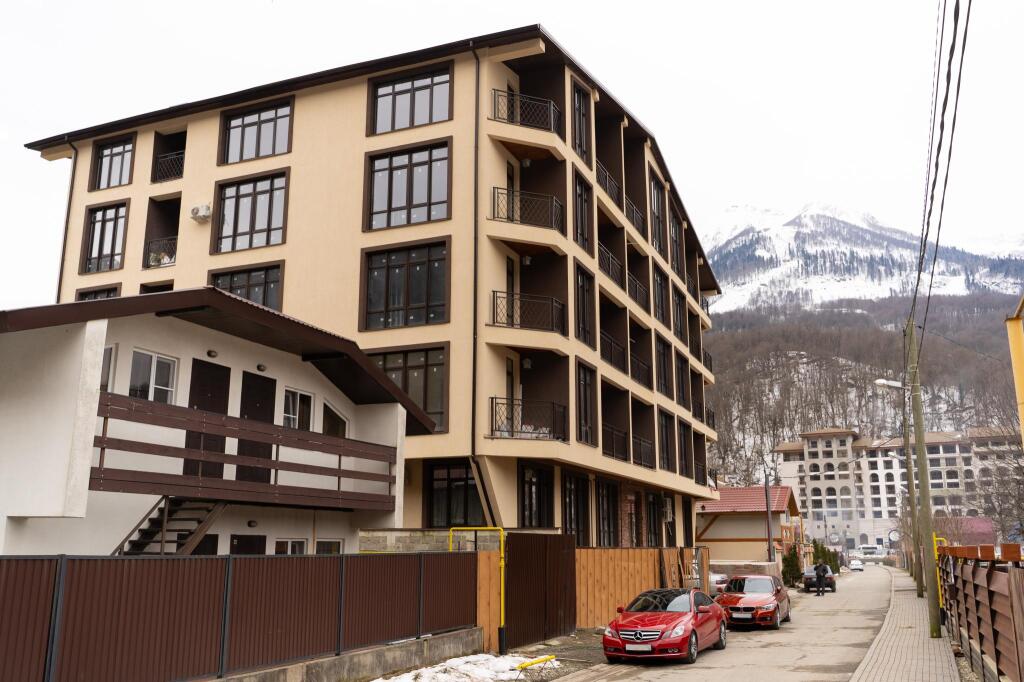 More apartamentov on the lane Automobile in Krasnaya Polyana, Russia