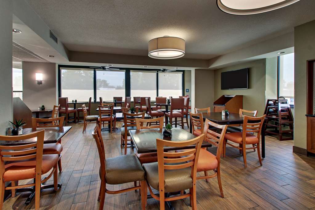 Drury Inn & Suites Evansville East - photo 13