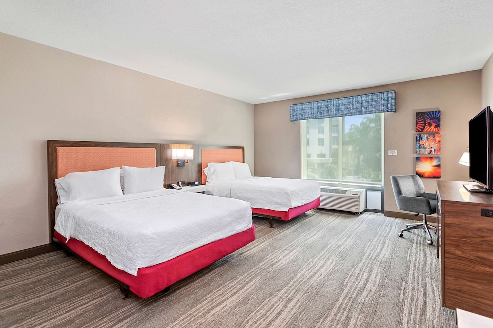 Hampton Inn & Suites Orlando Apopka - photo 34