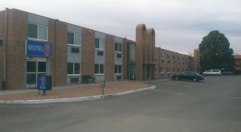Motel 6 Los Alamos — hotel in Los Alamos