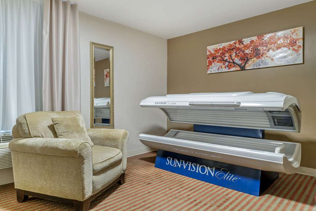 Quality Inn Saint Ignace I 75 - photo 17