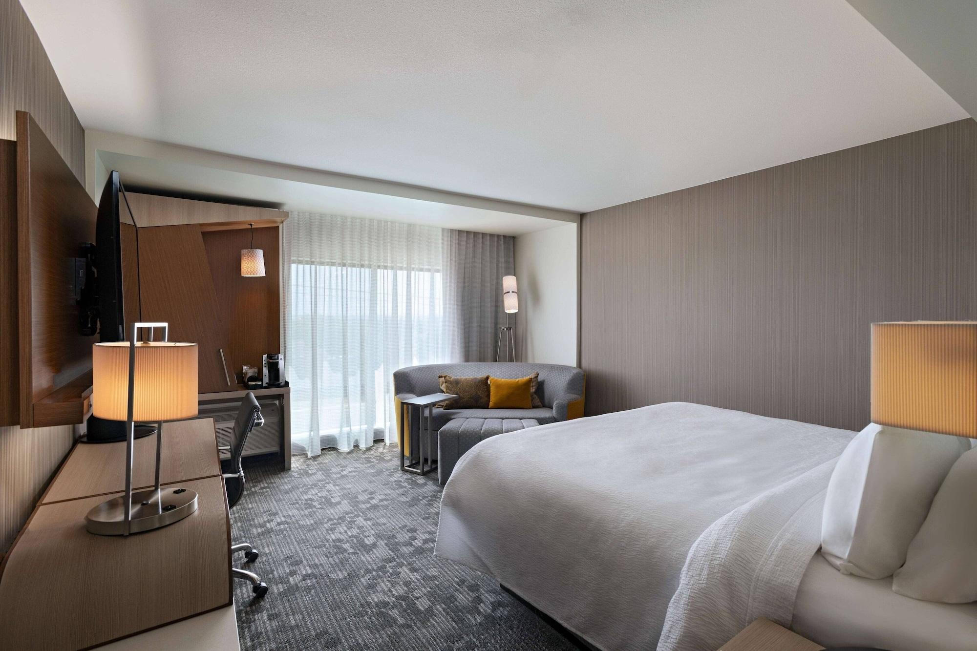 Courtyard by Marriott Dallas Grand Prairie - photo 5