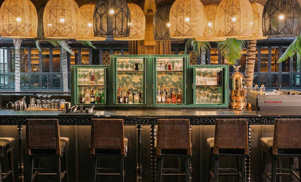 מזון ומשקאות