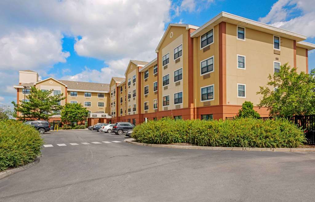 Extended Stay America Suites Elizabeth Newark Airport - photo 2