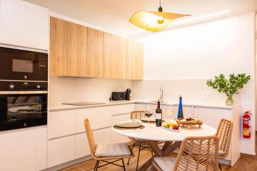 Kalima Apartment — 4-Star Luxury Hotel in Puerto Del Carmen, Spain