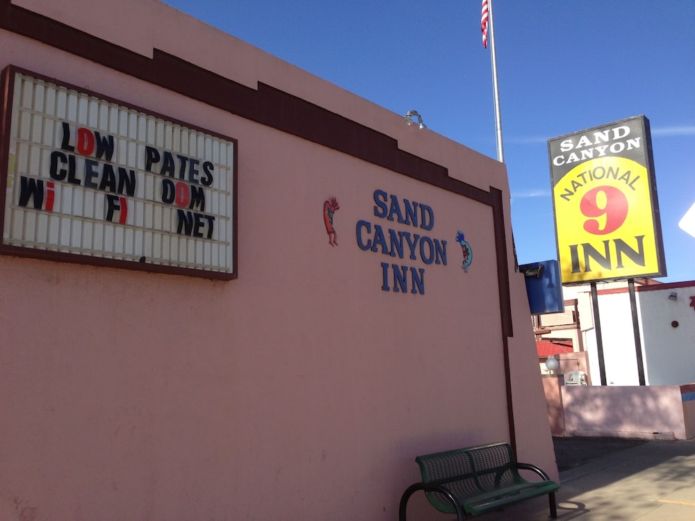 National 9 Inn Sand Canyon - photo 55