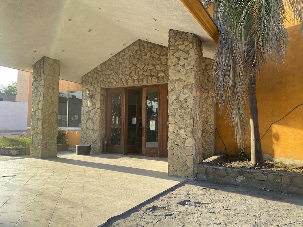 Hotel Dubai - last minute hotel in Monterrey