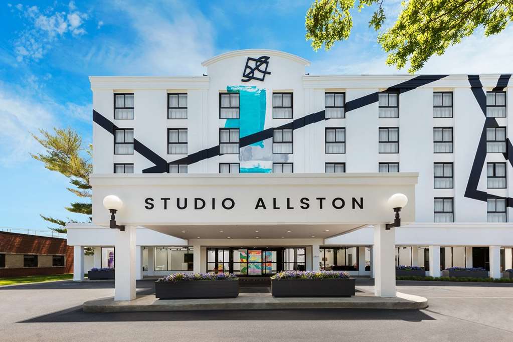 Studio Allston Hotel — 4-Star Luxury Hotel in Boston, United States