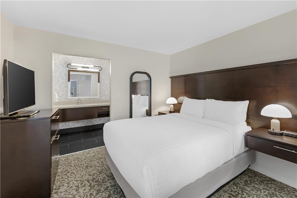 Sonesta ES Suites Chatsworth - photo 10