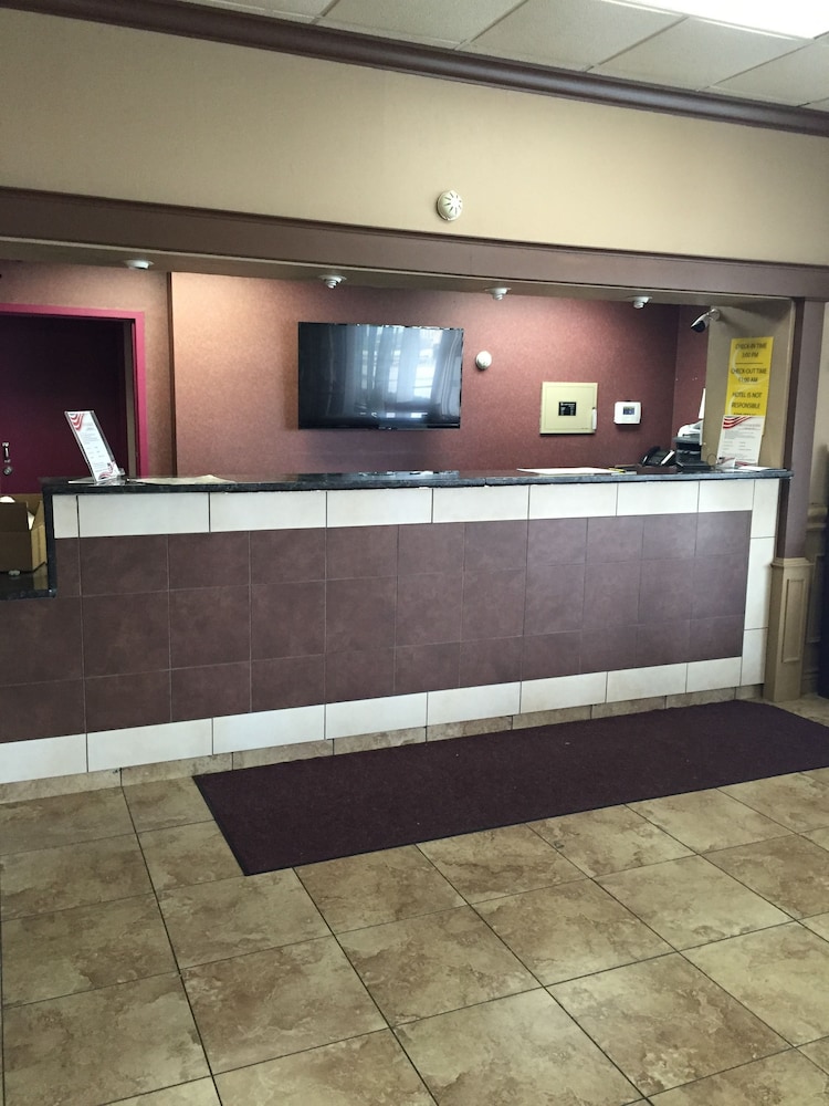 USA Inn and Suites Springfield Ohio - photo 4