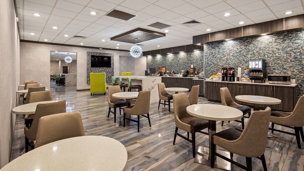 Best Western Plus Executive Residency Denver Central Park Hotel - photo 34