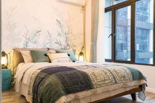 Wuhan Wuchang Happy Valley Locals Apartment 00121930 — 4-Star Luxury Hotel in Wuhan, People's Republic of China