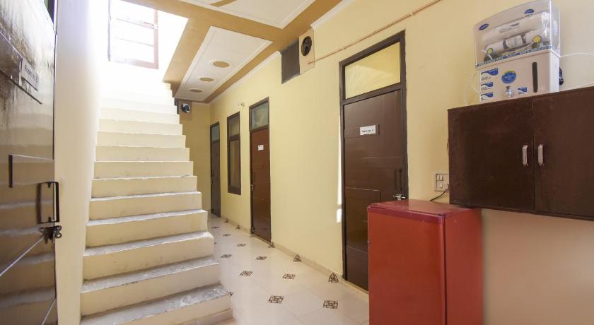 Spot On 75872 Patiala Guest House